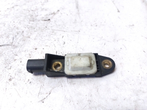 Chrysler Voyager IV (2001–2007) Airbag sensor 04686957AC - 2