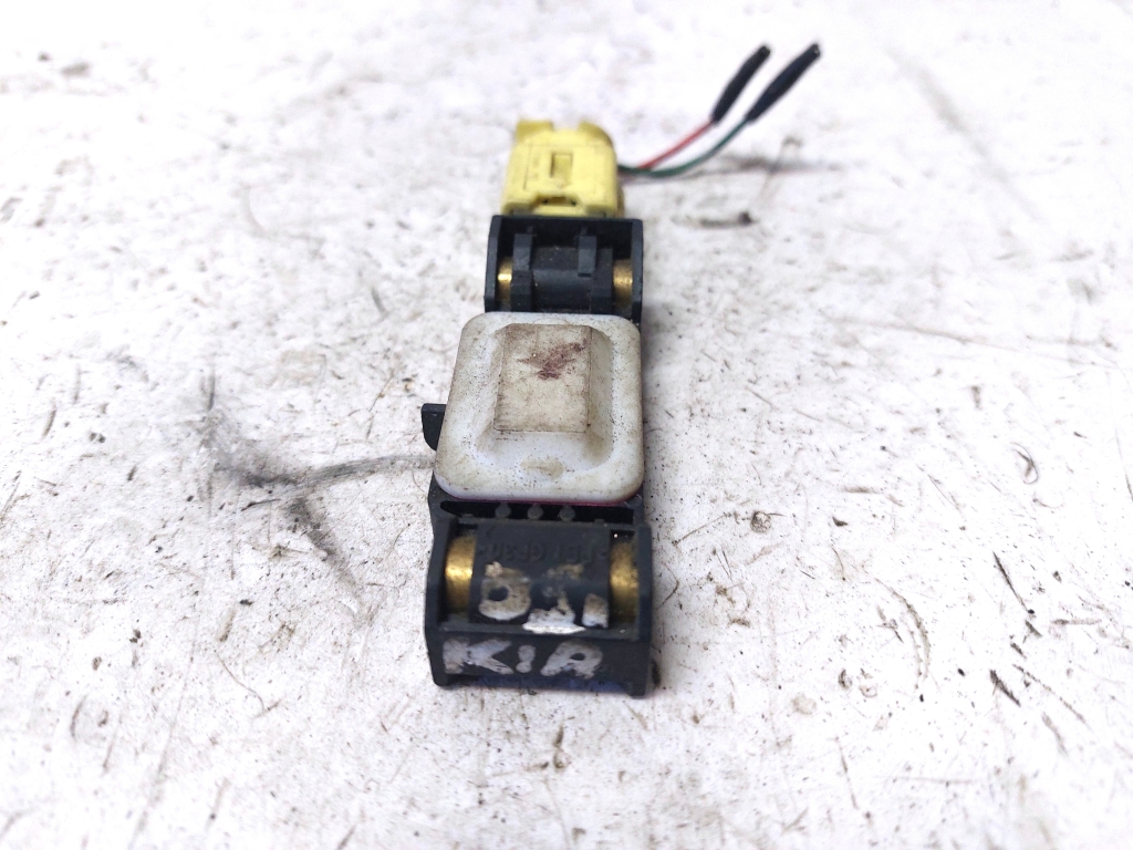 Kia Sportage (2004–2010) Airbag sensor SA320020000