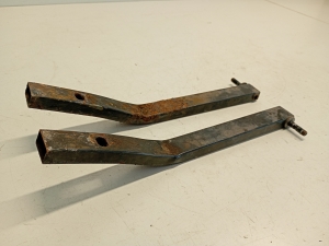 AUDI A4 B8 (2007–2016) Radiator bracket 8K0805527A - 4