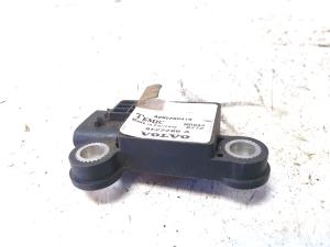 VOLVO V70 I (1997–2000) Airbagsensor 8622269A - 3