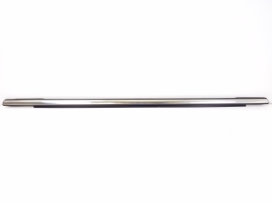   Rear side door outer window molding  - 7390172 