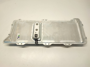Tesla Model 3 3 (2016–2024) Akulaadija 1135558-02-C - 3