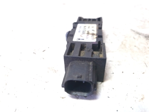 NISSAN Primera P12 (2001–2008) Turvapadja andur 98830AV600 - 2