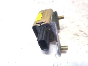 TOYOTA Corola Verso E12 (2001–2004) Airbagsensor 8983013010 - 3