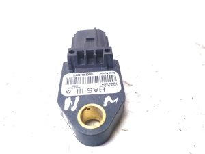 Jeep Compass MK49 (2006–2016) Airbag sensor P68056160AA - 2