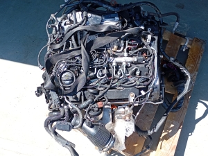 AUDI A4 B8 (2007–2016) Motor komplett CNHC - 4