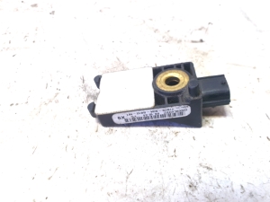 Honda CR-V (2006–2012) Airbag sensor 77970S9AB812M1 - 3