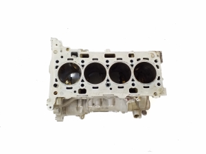Engine block and its parts - 1025340