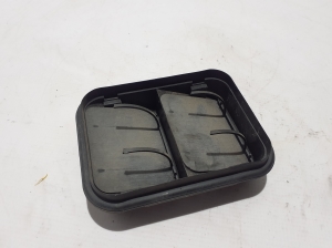 NISSAN Qashqai (2013–2021) Rear fender vent grille 76804JD00B - 2