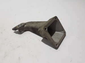 SsangYong Rodius I (2004–2013) Engine mount 6652230704 - 2