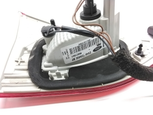 Ford Kuga (2012–2019) Tail light on trunk lid CV4413A602BF - 4