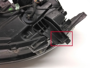 Mitsubishi Outlander (2012–2021) Scheinwerfer und seine Teile ECM92122A20 - 3