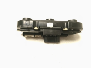 Volkswagen Touran II (2010–2015) Heater control panel 5HB01129220 - 4