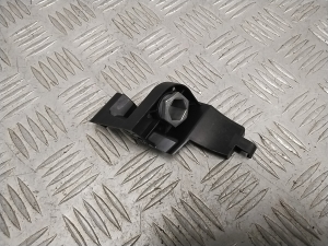 Mercedes Benz E-Class W213 (2017–2026) Esitule kinnitus A2138202300 - 4