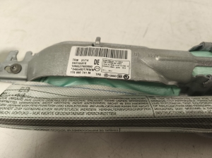 Volkswagen Touran II (2010–2015) Katuse turvapadi 1T0880741M - 6