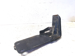 Radiator bracket - 51647117812