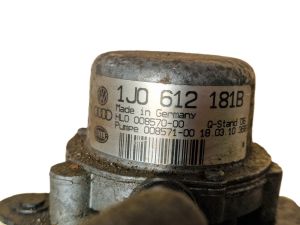 AUDI A3 8P (2003–2012) Vaakumpump 1J0612181B - 2