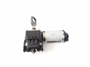 Mini Countryman F60 (2016–2026) Front seat motor - 2