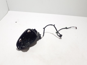 Rétroviseur extérieur et ses pièces - 8W8857409