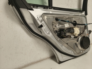 Mercedes Benz C-Class 204 (2007–2014) Tür hinten - 7