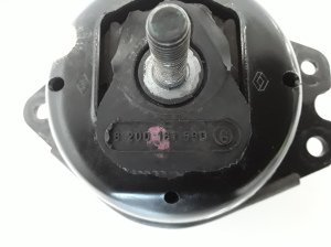RENAULT Espace IV (2002–2014) Engine mount 8200181590 - 2
