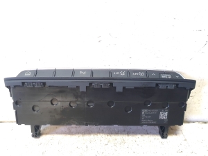 AUDI A4 B9 (2015–2026) ESP switch 8W0925301 - 3