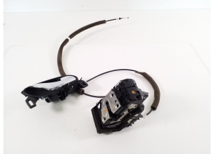 NISSAN Qashqai (2013–2021) Front door lock - 2