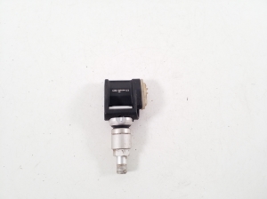 Mercedes Benz E-Class W213 (2017–2026) Reifendrucksensor 70503105138 - 2