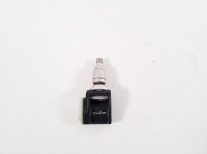 Mercedes Benz E-Class W213 (2017–2026) Reifendrucksensor 70503105138 - 2