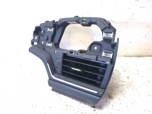 AUDI A4 B9 (2015–2026) Luftdüse Innenraum 8W1820901B - 5