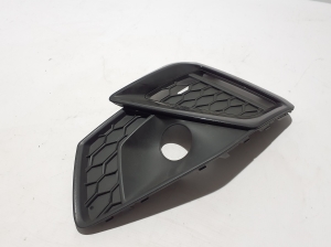 AUDI A4 B9 (2015–2026) Front bumper lower grille 8W0807681AM - 4