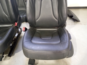 AUDI A4 B8 (2007–2016) Front seat and its parts - 6