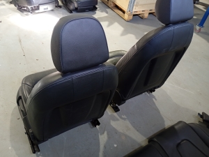 AUDI A4 B8 (2007–2016) Front seat and its parts - 7