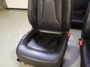 AUDI A4 B8 (2007–2016) Front seat and its parts - 13