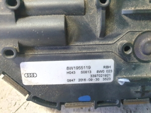 AUDI A4 B9 (2015–2026) Scheibenwischermotor vorne 8W1955119 - 2