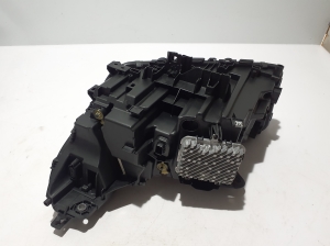 BMW i5 G60 (2023–2026) Esituli 5A798D6 - 5