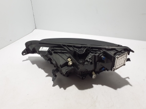 VOLVO V60 (2018–2026) Esituli 32338991 - 5