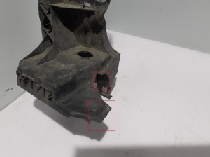 AUDI Q7 (2015–2026) Radiator support and its parts 4M0805594D - 3