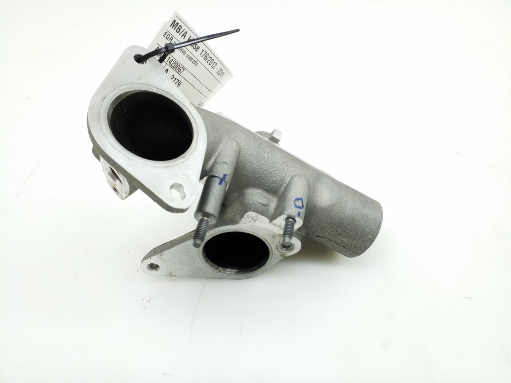 MERCEDES-BENZ A-Class W176 (2012-2018) Tube refroidisseur EGR A6071420067 20301357