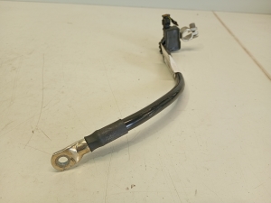 AUDI A6 C7 (2011–2018) Miinusjuhtme klemm 8X0915181 - 2