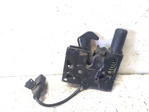 Hood latch - 8W0823509