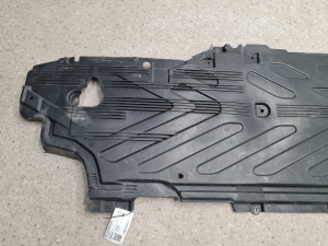 Mercedes Benz C-Class 205 (2014–2021) Unterbodenschutz A2056801502 - 6