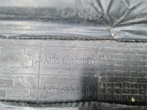 Mercedes Benz C-Class 205 (2014–2021) Unterbodenschutz A2056801402 - 6