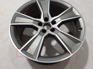 AUDI Q7 (2015–2026) Rim 4M0601025R - 3