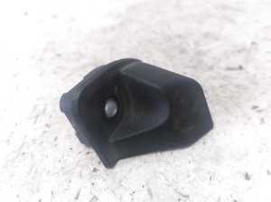 Halter Kotflügel vorne - 8W0821231A