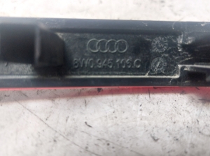 AUDI A4 B9 (2015–2026) Réflecteur de pare-chocs arrière 8W0945106C - 4