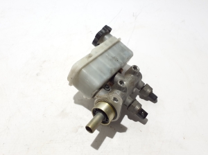 SsangYong Rodius I (2004–2013) Pidurivõimendi 4854021100 - 3