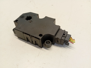 AUDI A6 C7 (2011–2018) Salongi soojenduse klapi mootor CZ1139300856 - 4