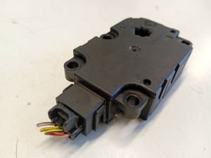 AUDI A6 C7 (2011–2018) Heater flap actuator CZ1139300856 - 2