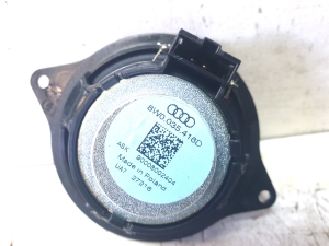 AUDI A4 B9 (2015–2026) Kõlar 8W0035416D - 2